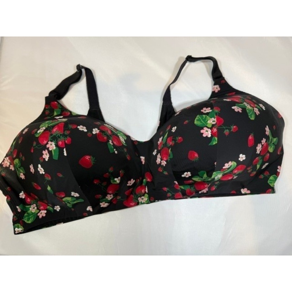 Torrid Curve 360 Back Smoothing T-Shirt Bra Black Strawberry Floral 46D‎